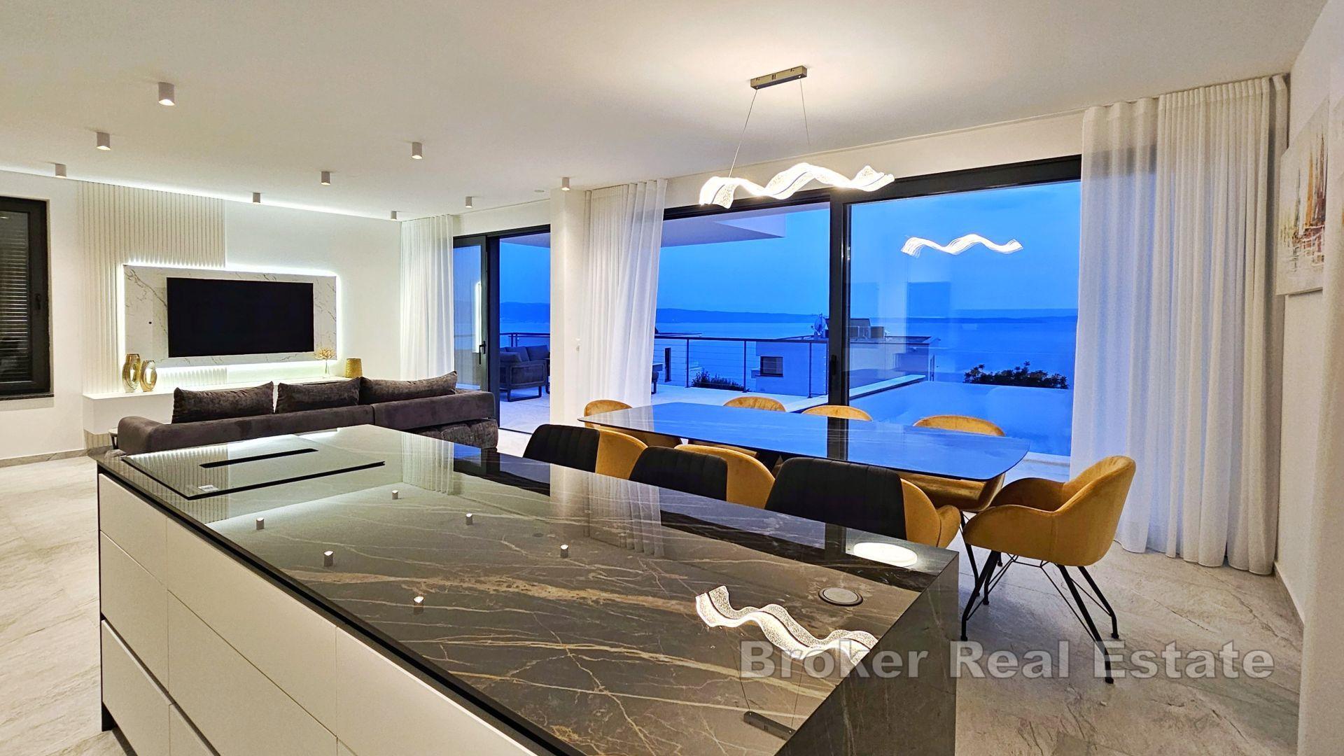 Luxusvilla mit Panoramablick auf das Meer