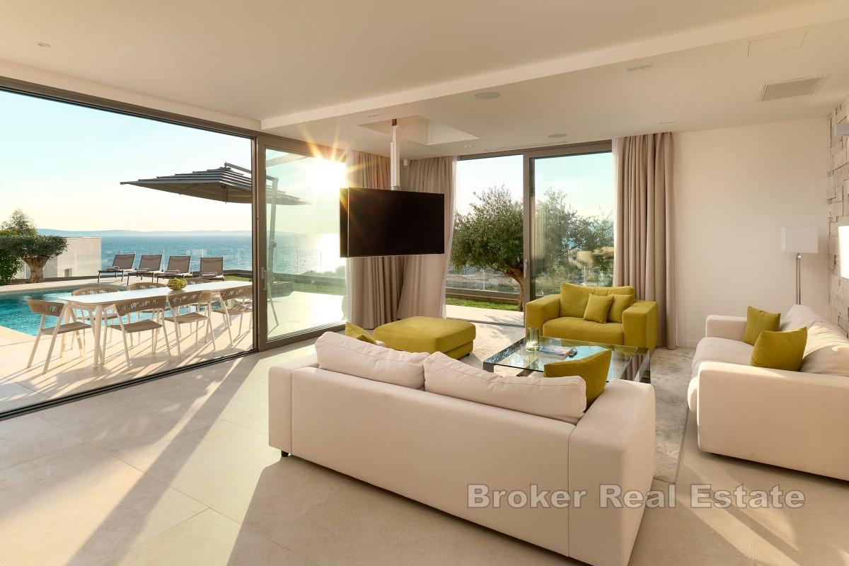 Luxusvilla mit Meerblick