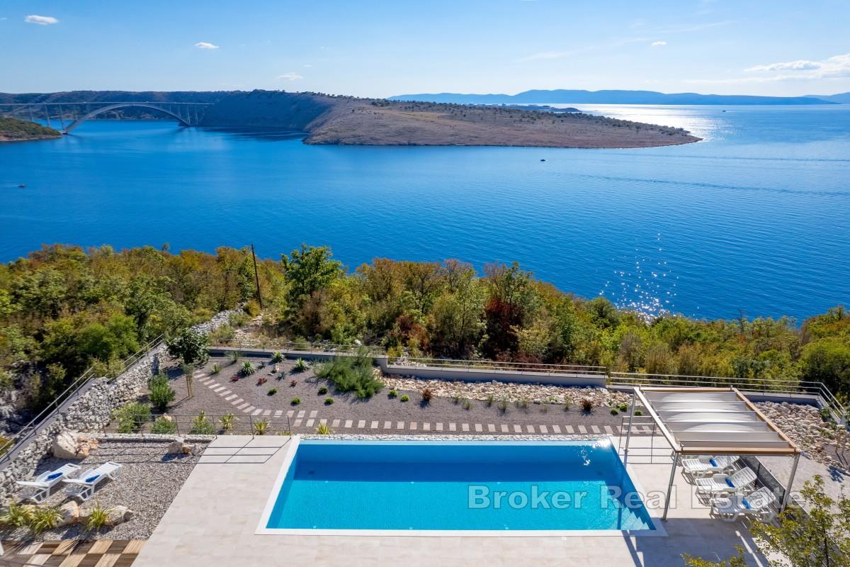 Villa mit wunderschönem Panoramablick auf das Meer
