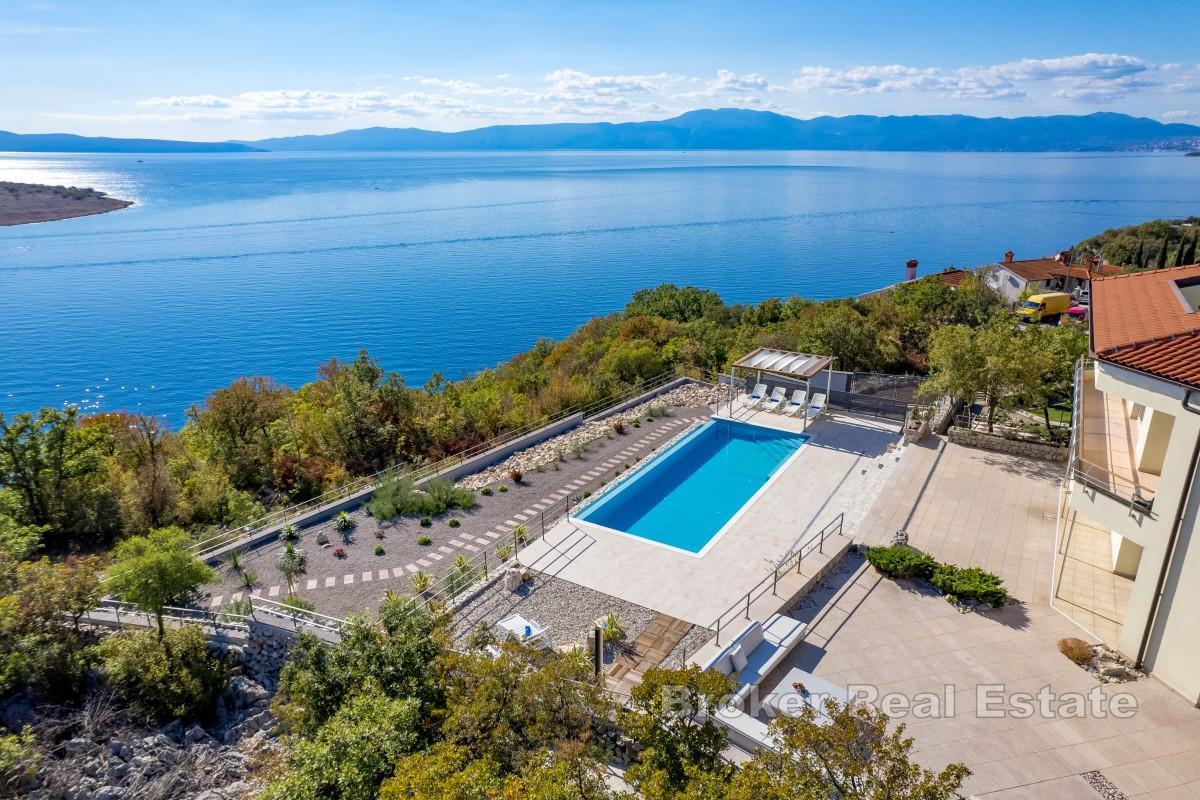 Villa mit wunderschönem Panoramablick auf das Meer
