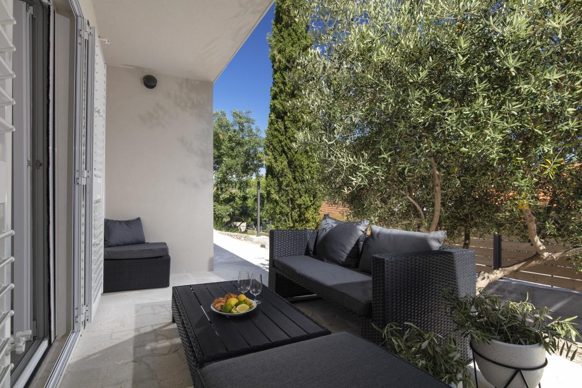 Apartment mit Terrasse in Strandnähe