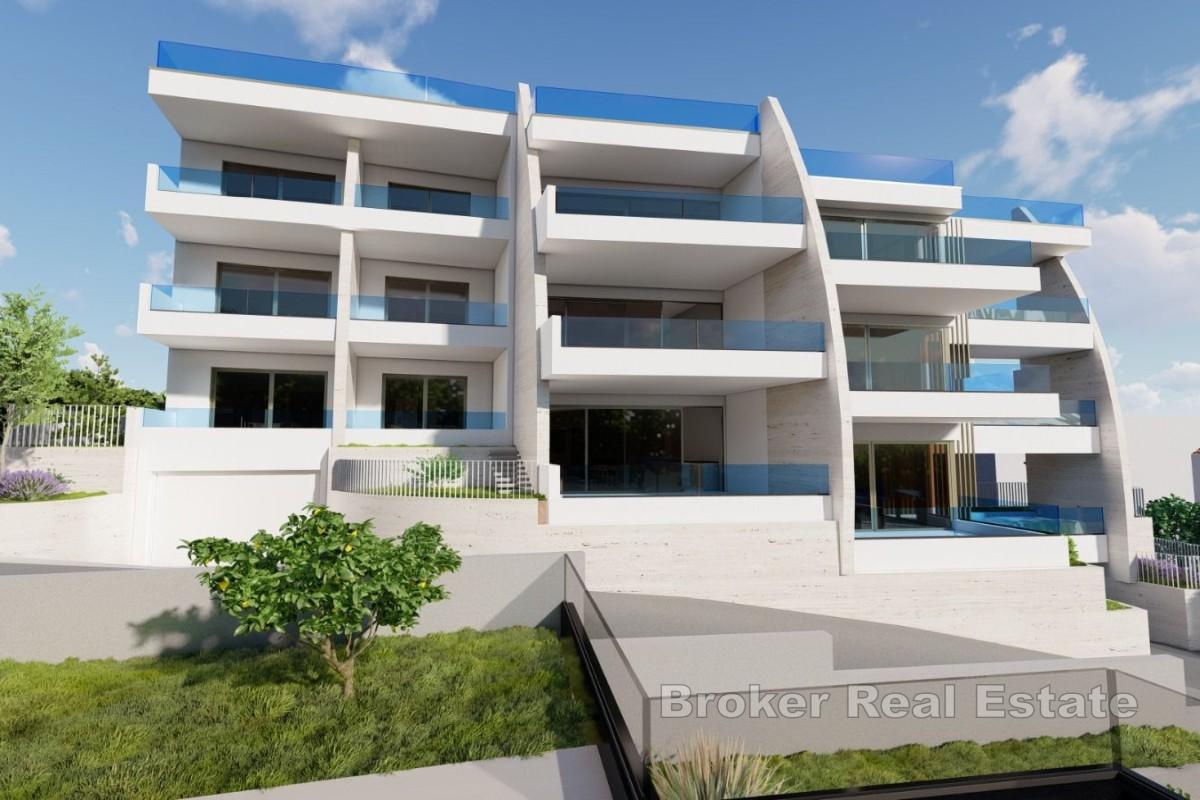 Appartamento con terrazza e vista mare