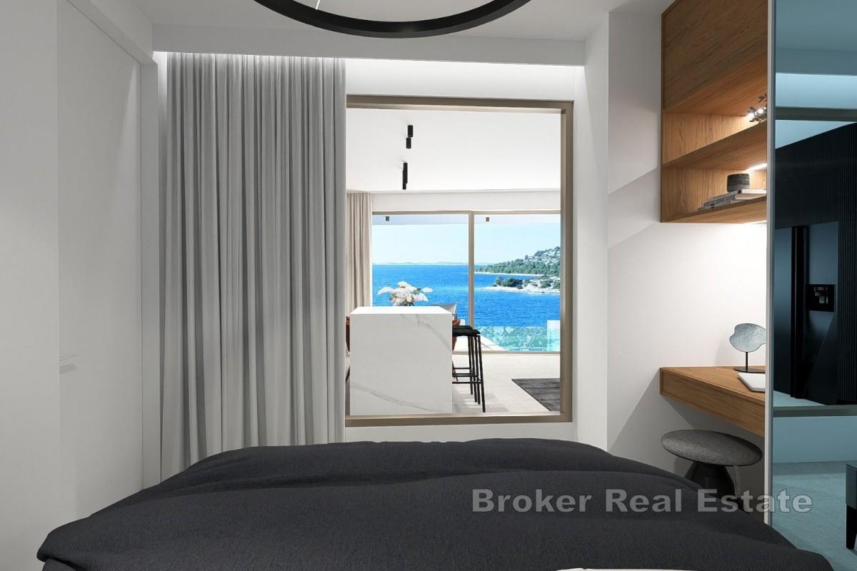 Appartamento di lusso con piscina e vista mare