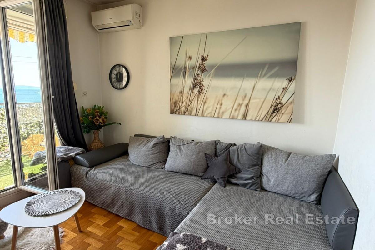 Appartamento con vista mare