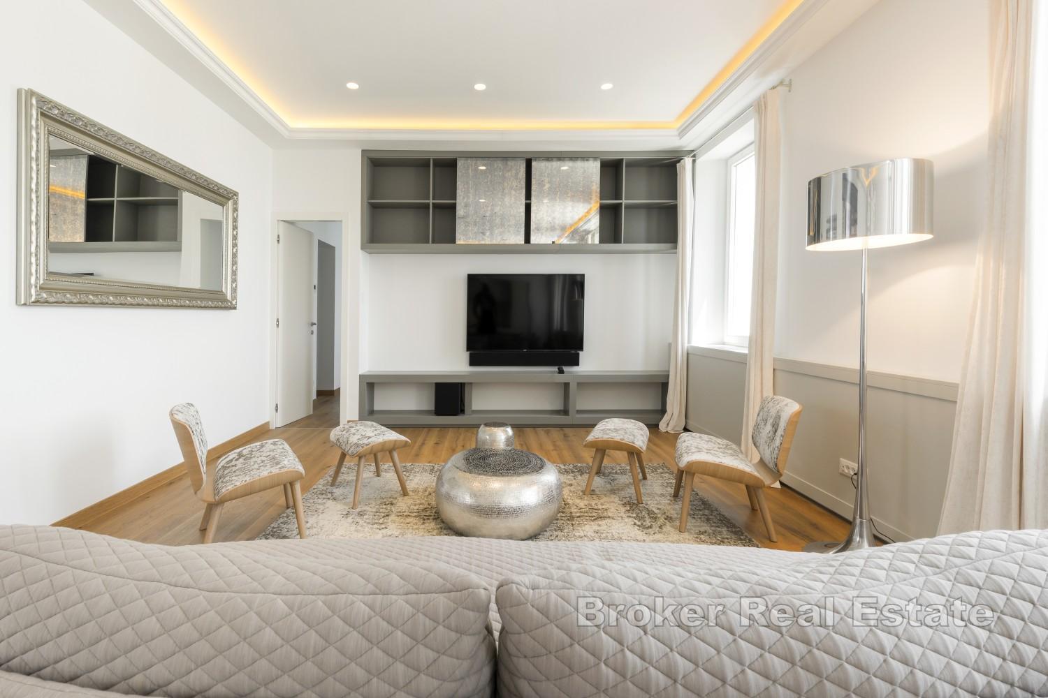 Luxuriöses Apartment mit Meerblick in Toplage