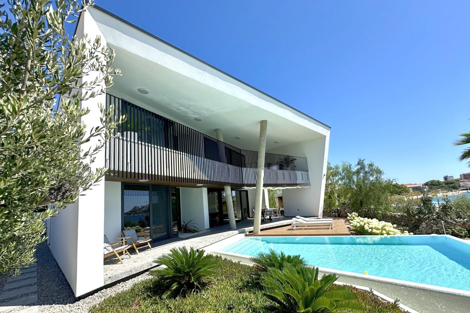 Villa di lusso con piscina, in prima fila sul mare, Riviera di Rogoznica
