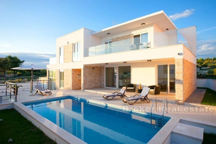 Haus / Villa, Schöne Villa mit Pool