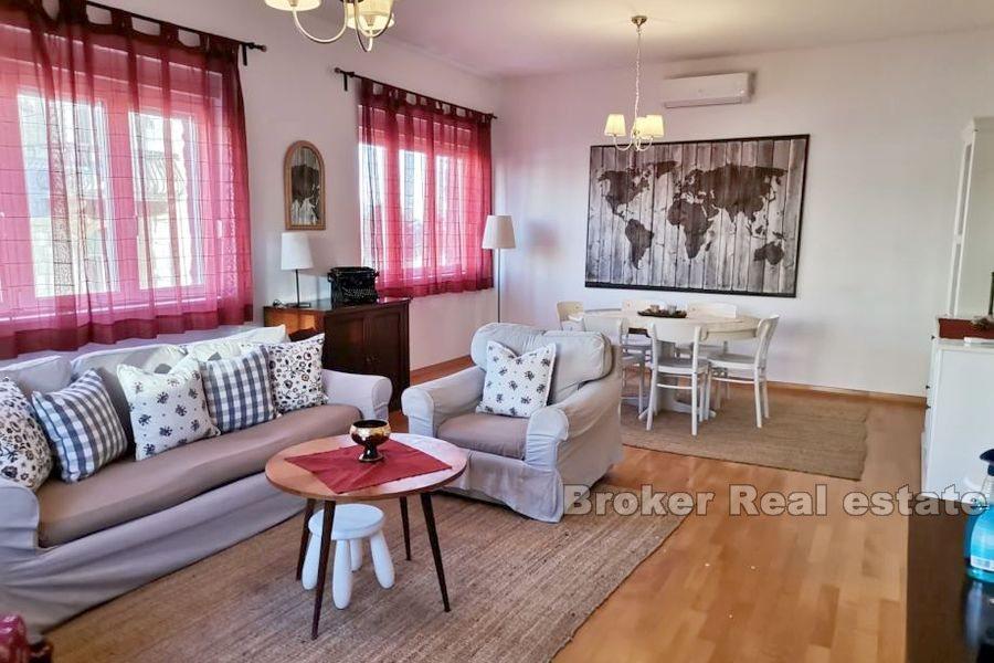 Comfortable three bedroom apartment