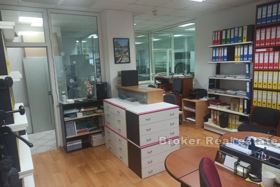 Espace commercial polyvalent