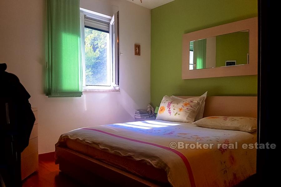 Comfortable three bedroom apartment