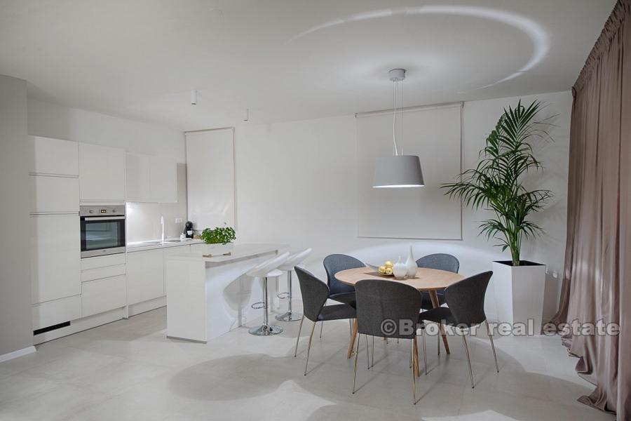 Apartment mit zwei Schlafzimmern und Meerblick