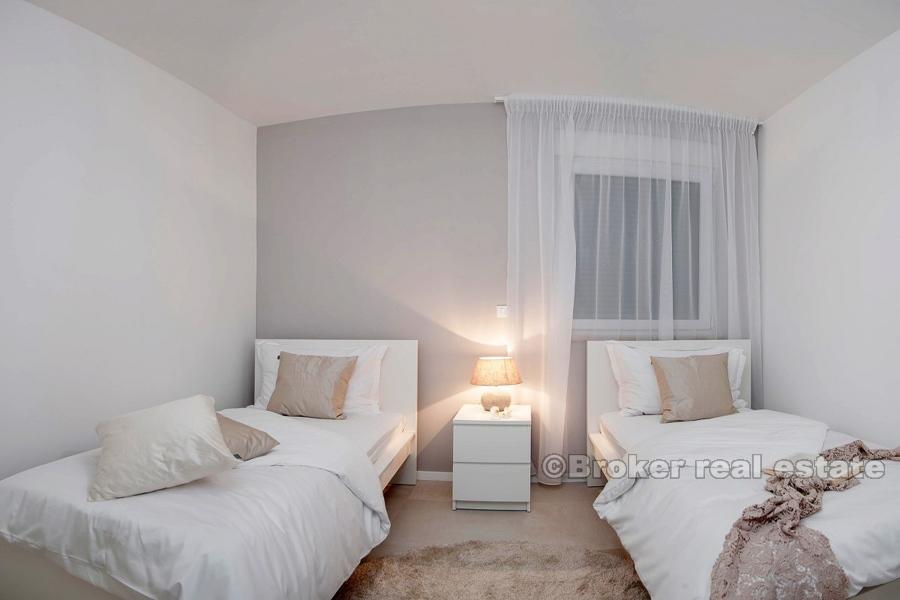 Apartment mit zwei Schlafzimmern und Meerblick