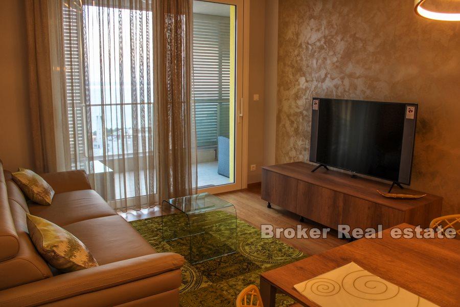 Two bedroom apartment with sea view