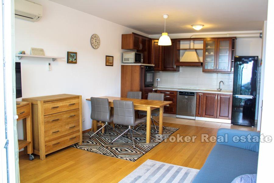 Spinut, moderne Wohnung mit einem Schlafzimmer