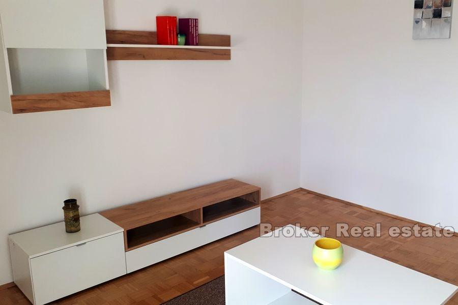 Lokve, bilocale con vista mare