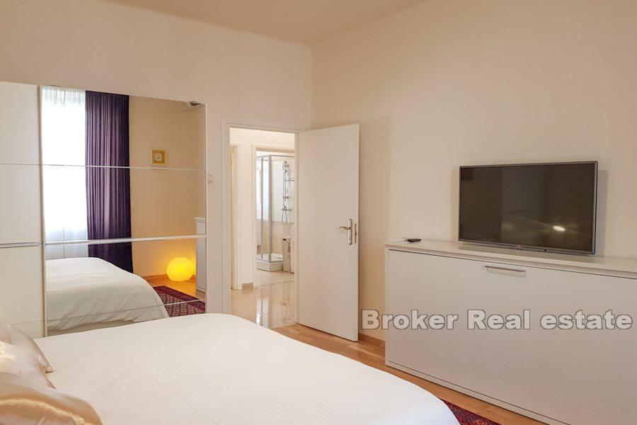 Renovated two bedroom apartment