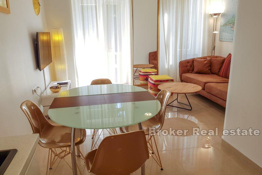 Renovated two bedroom apartment