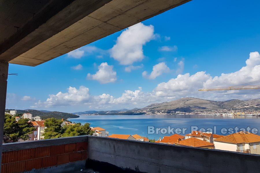 Apartments with sea view under construction