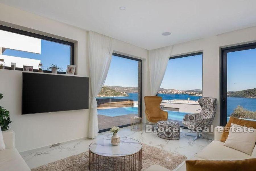 Villa with open sea view