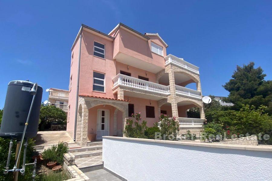 Apartmánový dům u moře