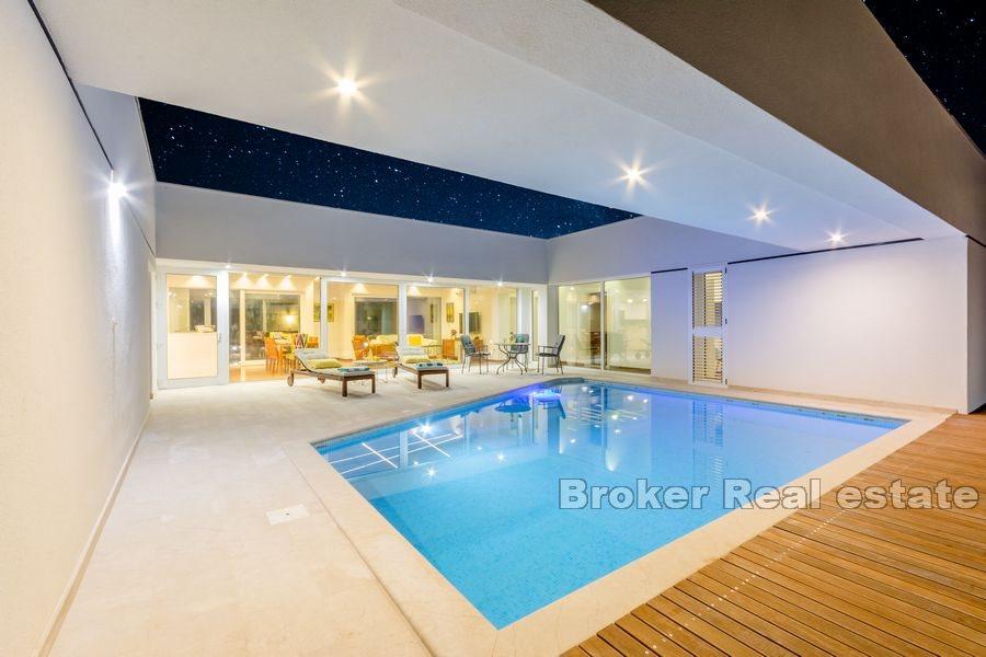 Attraktive Villa mit Pool