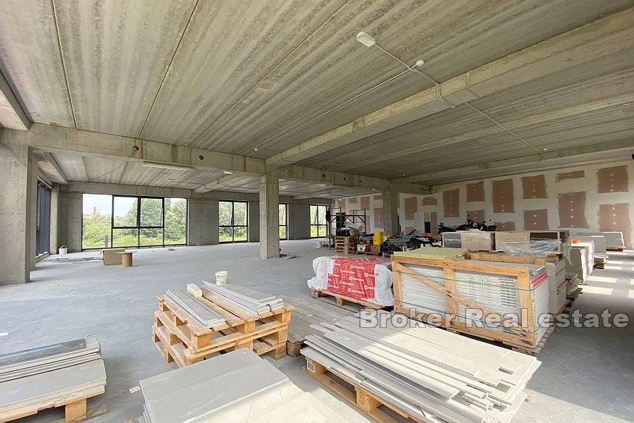 Spazio commerciale in un nuovo edificio