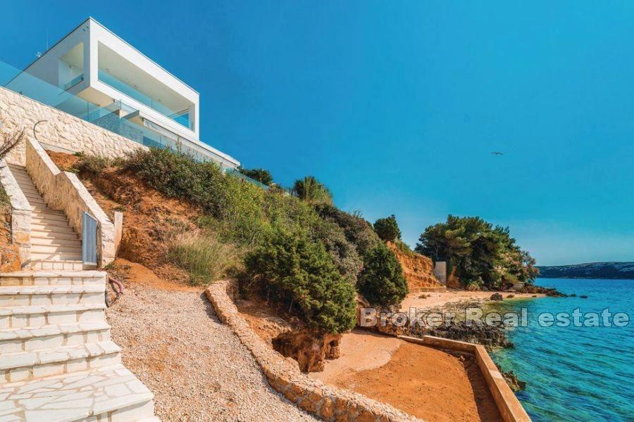 Penthouse première rangée à la mer