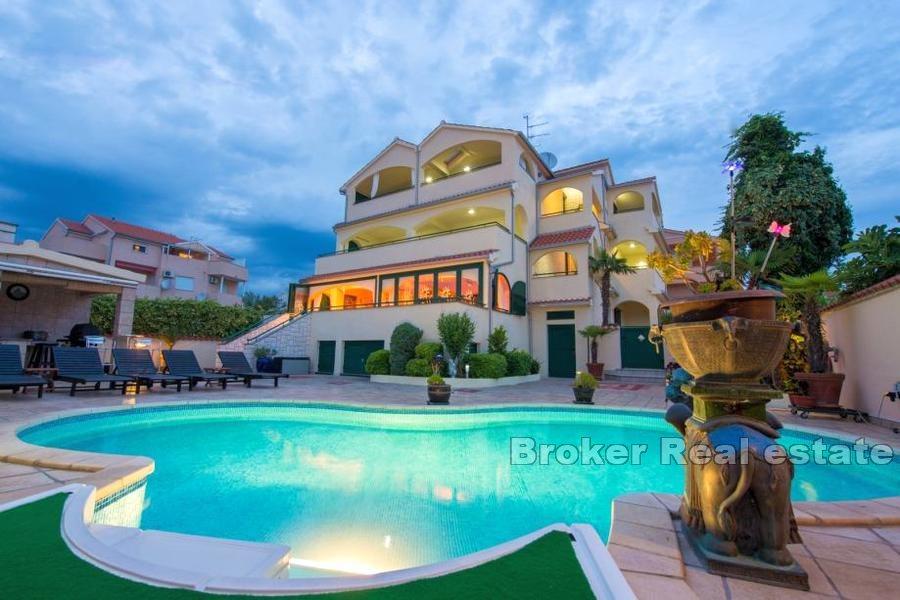 Apartmánový dům, výhled na moře