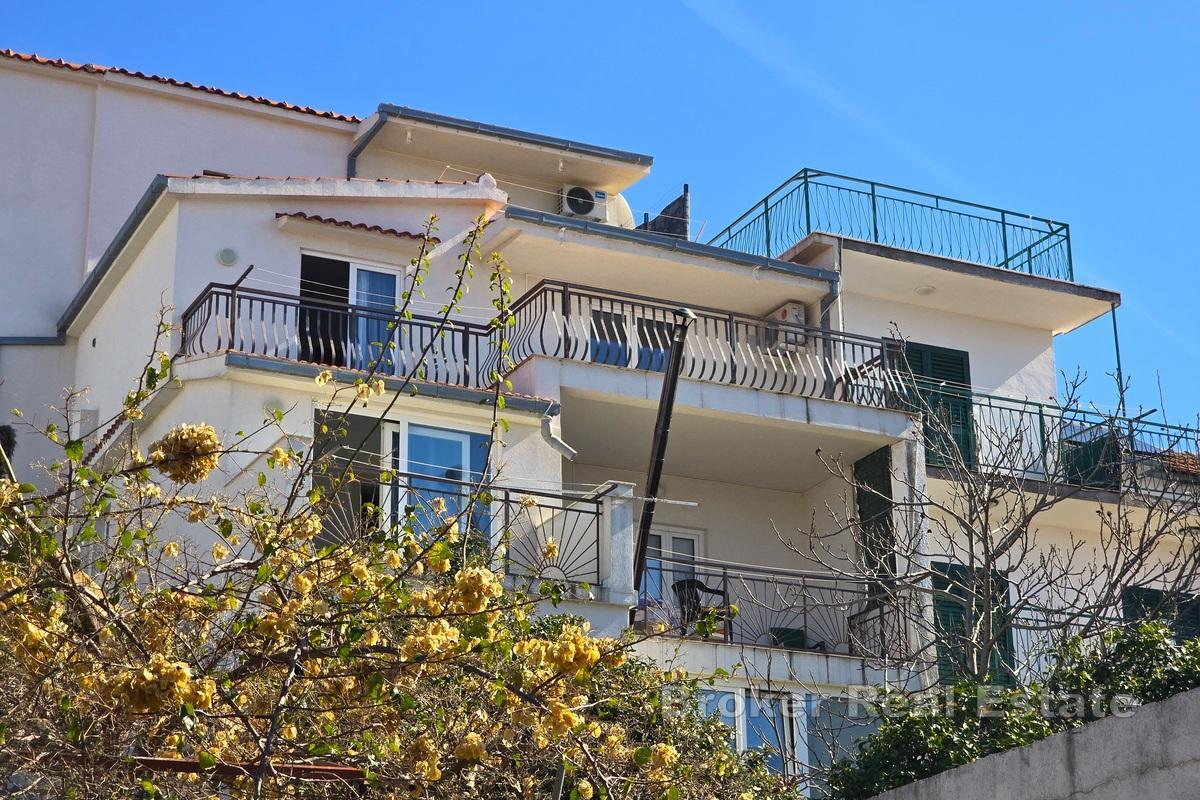 Apartamentowiec z widokiem blisko centrum