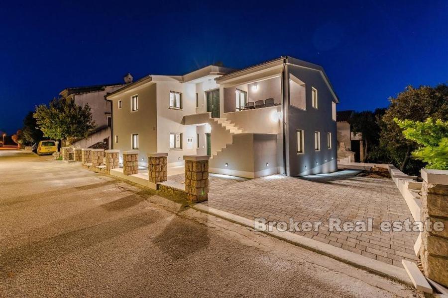 Apartmánový dům s výhledem na moře
