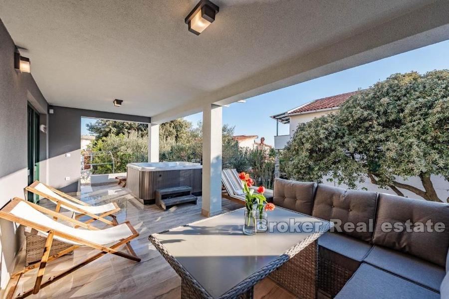 Apartmánový dům s výhledem na moře