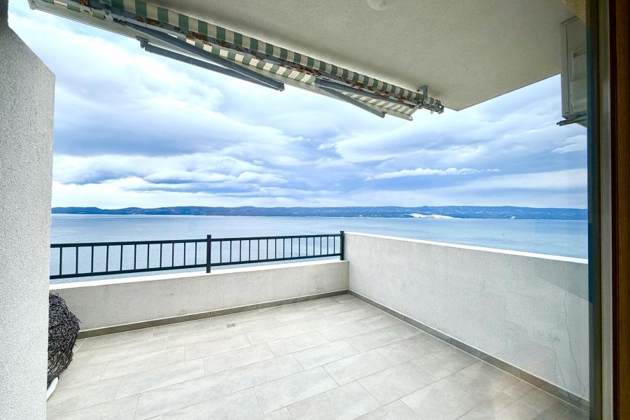 001-2029-16-Omis-apartments-with-sea-view-sale