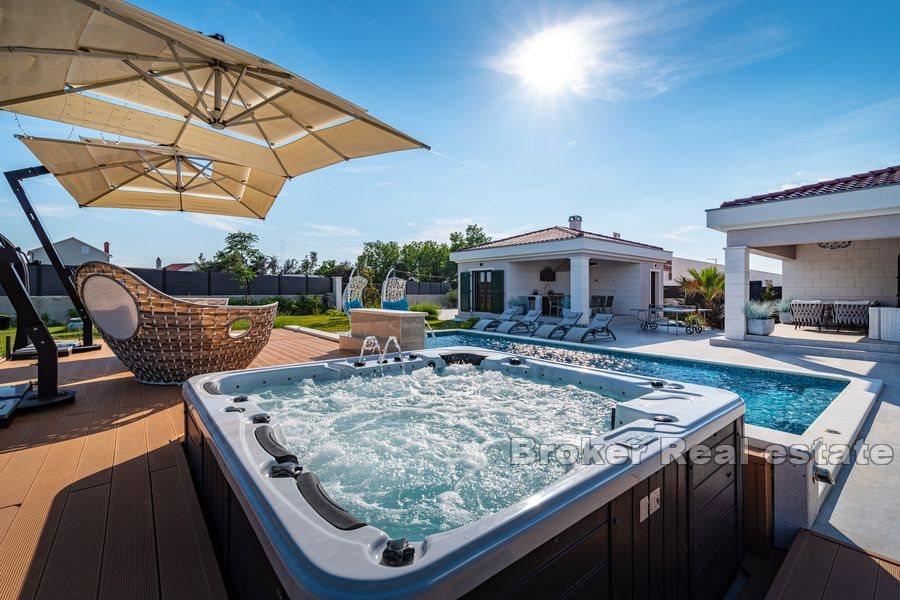 Villa mit Pool