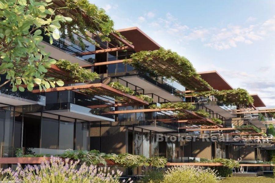 Penthouse de luxe au premier rang de la mer