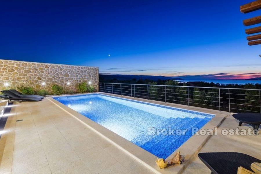Villa moderne avec vue mer