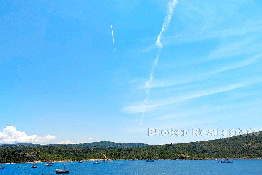 Дом с видом на море