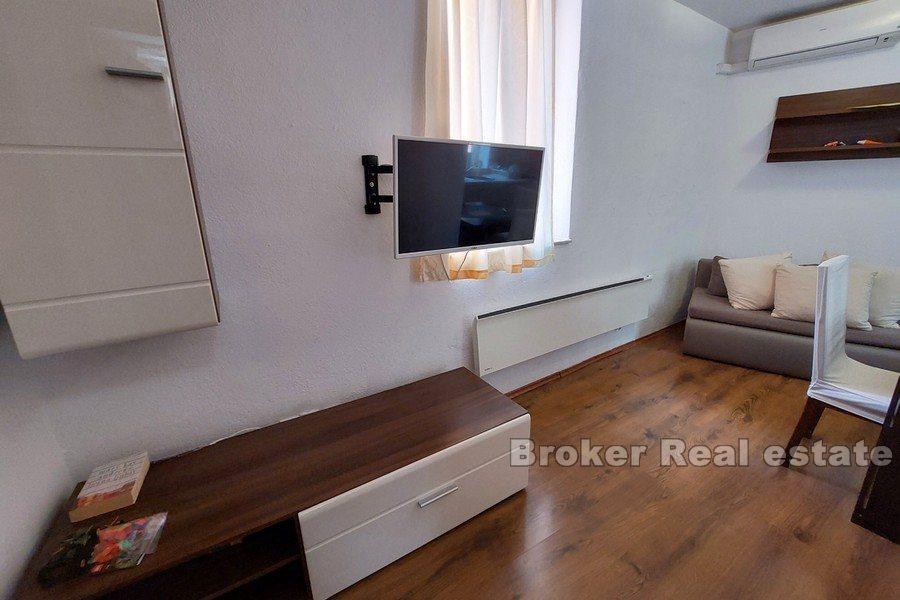 Apartamenty w centrum miasta nad morzem
