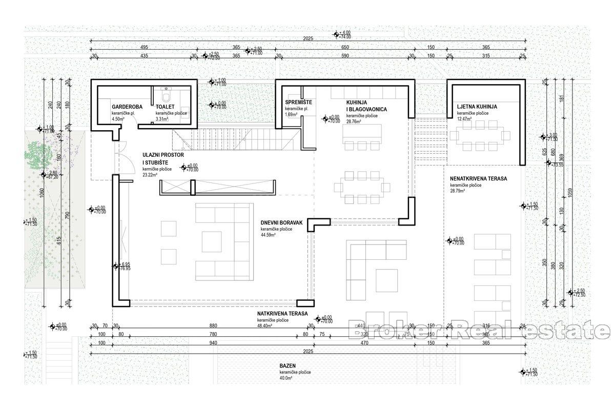 Moderní vila s výhledem na moře