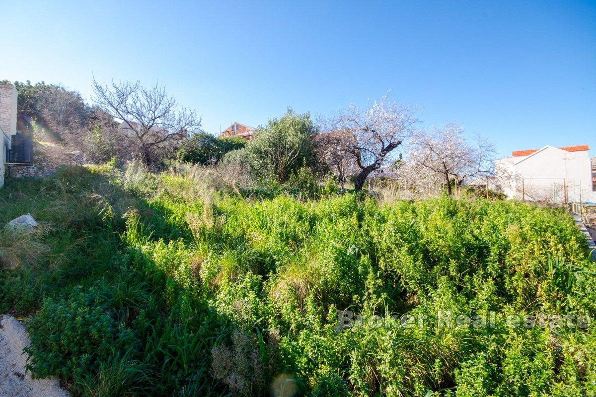 Building plot with sea view