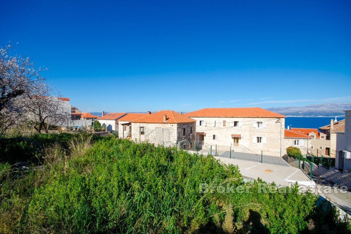 Building plot with sea view