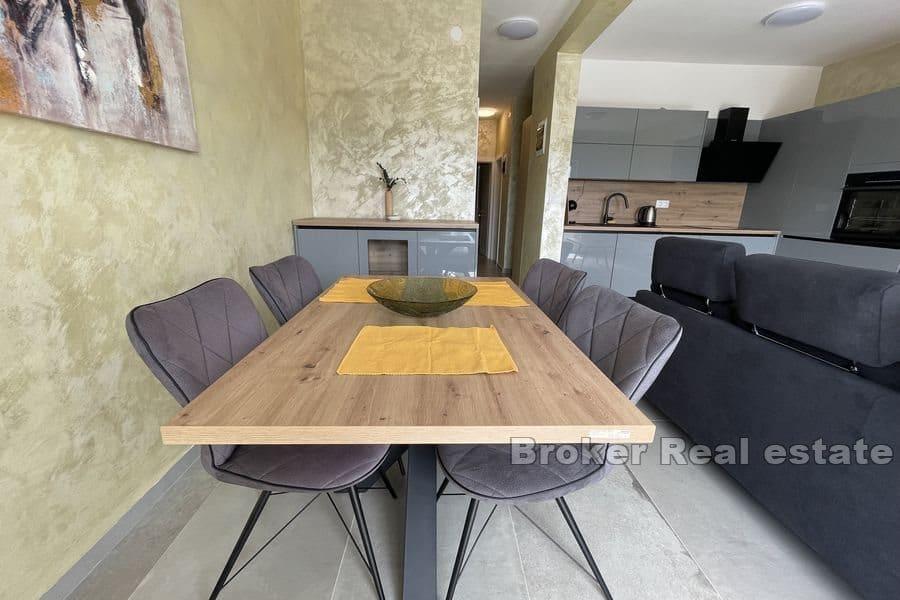 Appartement avec vue sur la mer