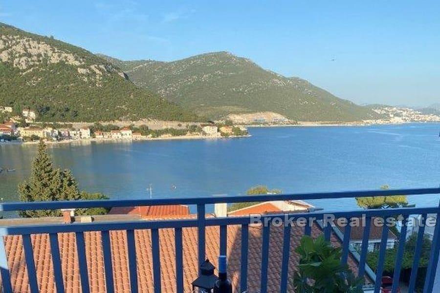 Samostojeća kuća u blizini mora