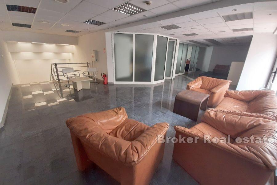 Split 3 - Espace de bureau dans un excellent emplacement