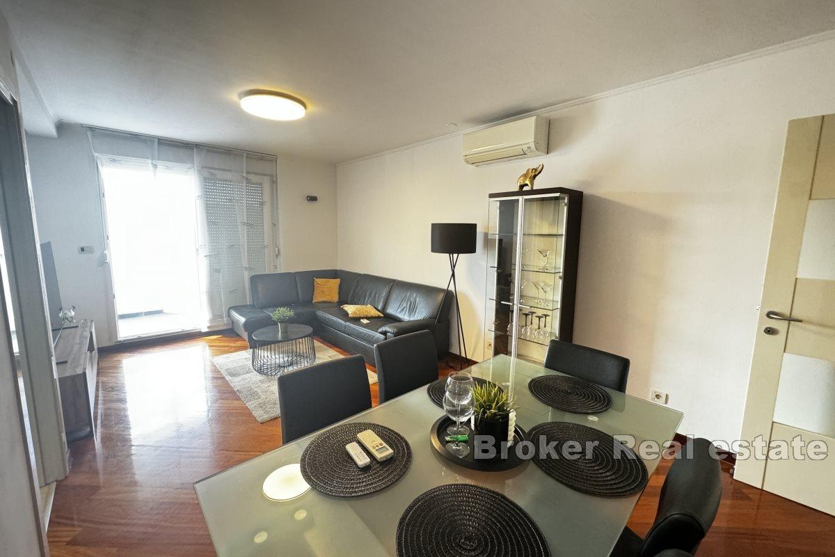 Dreizimmerwohnung, Žnjan