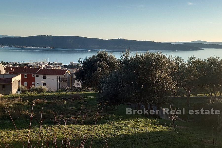 Terreno edificabile con vista panoramica sul mare