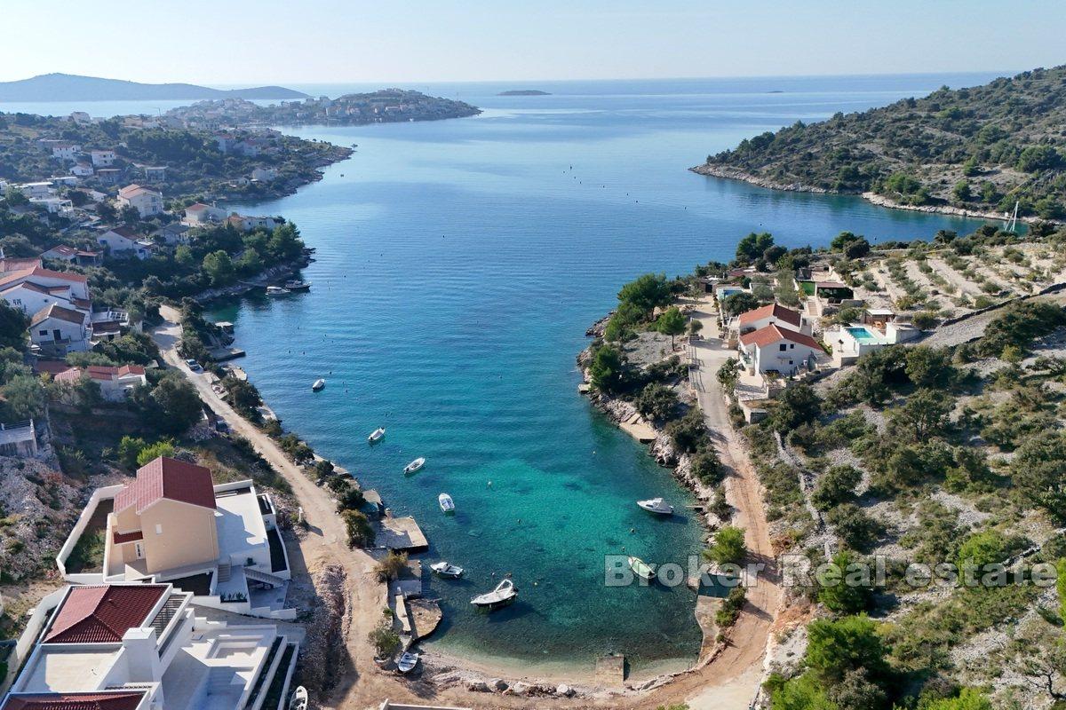 Bellissimo terreno edificabile con vista aperta sul mare