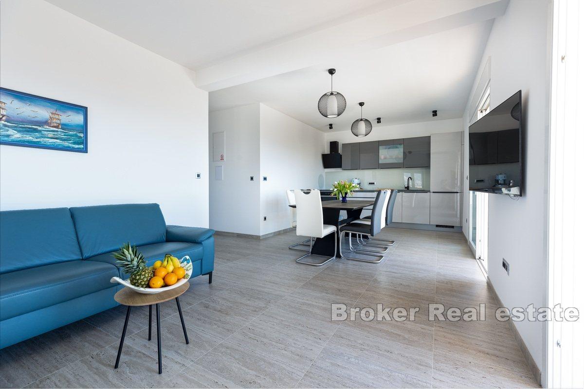 Exklusive Villa mit Pool und spektakulärem Meerblick