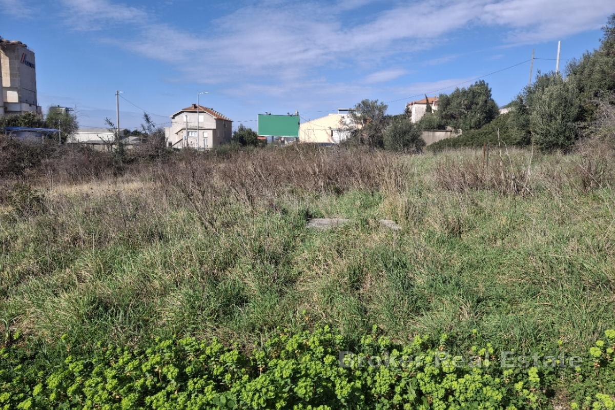 Terrain à bâtir attrayant dans un endroit fréquent