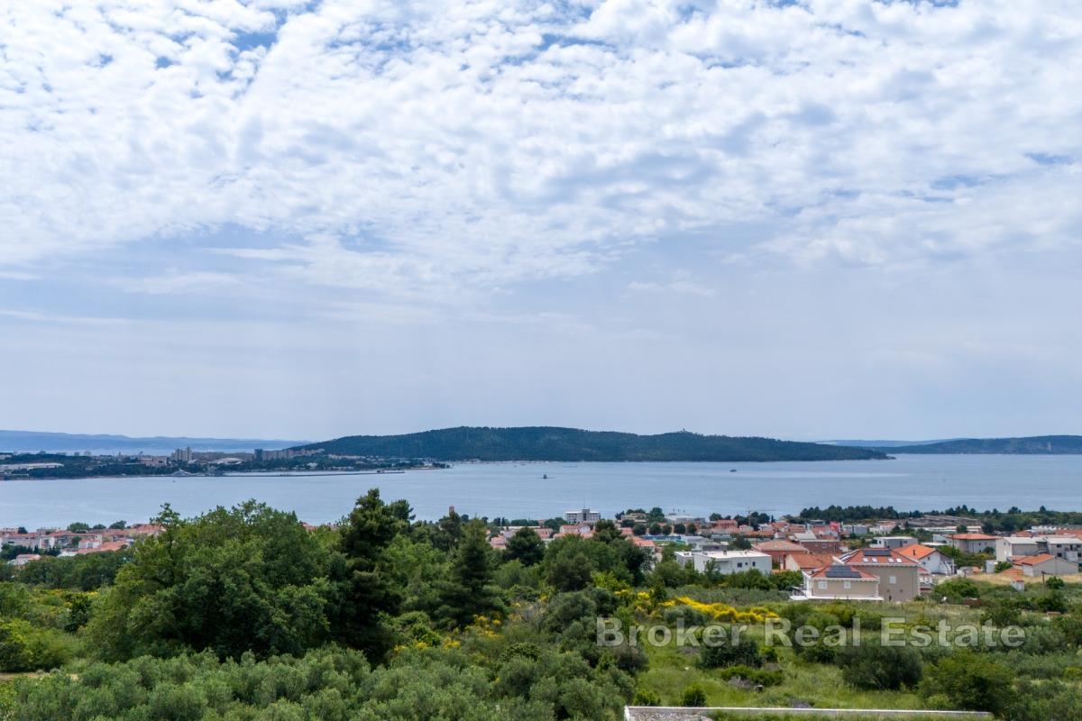 Baugrundstück mit Meerblick