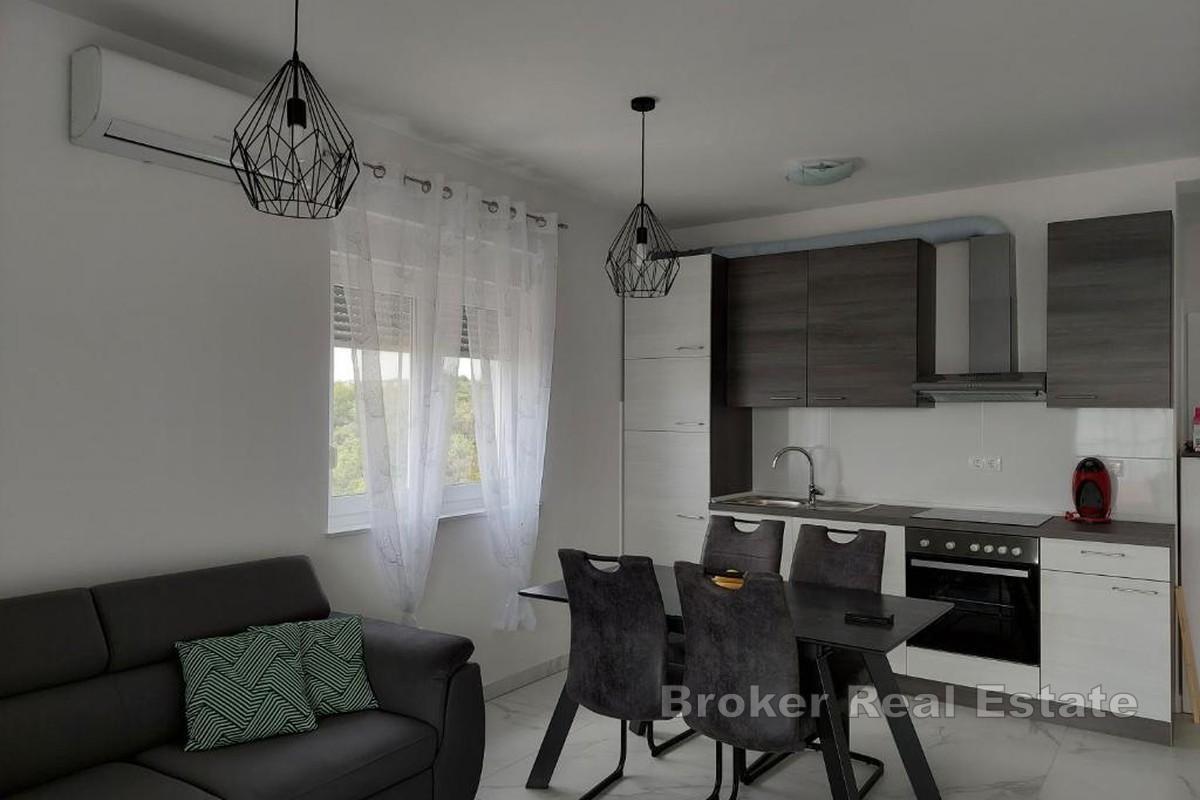Ekskluzywny penthouse w Rogoznicy z przepięknym widokiem na morze